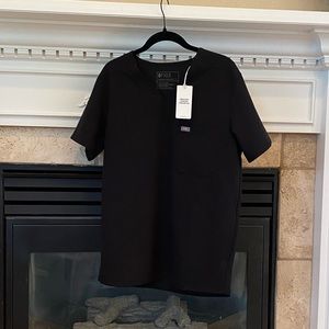 FIGS Chisec Three-Pocket Scrub Top